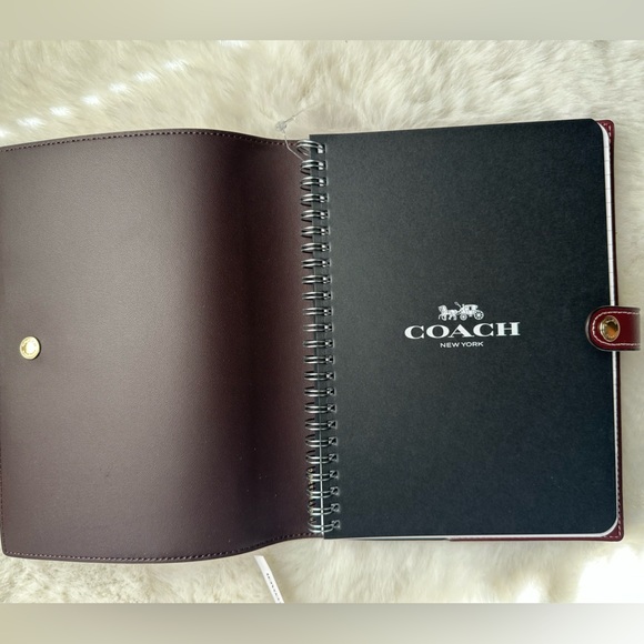 Coach note book - Picture 3 of 4